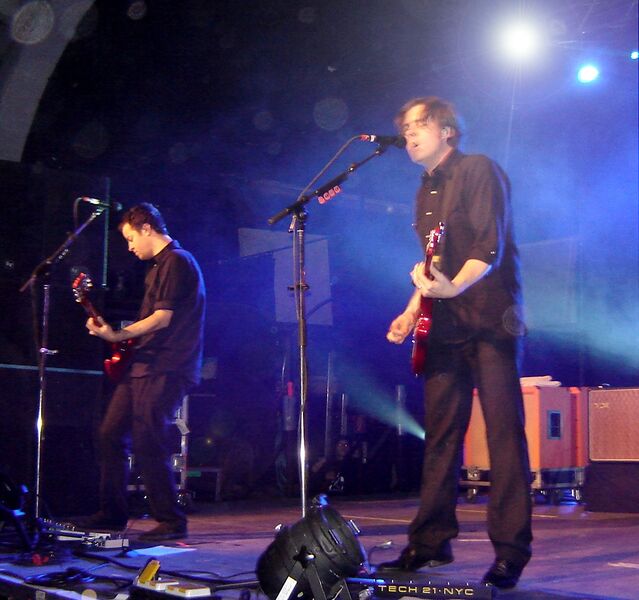 File:Jim Adkins and Tom Linton.jpg